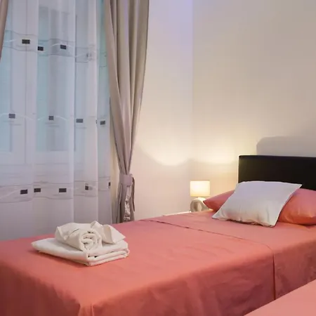 منزل للإقامة Riva 1 سبليت